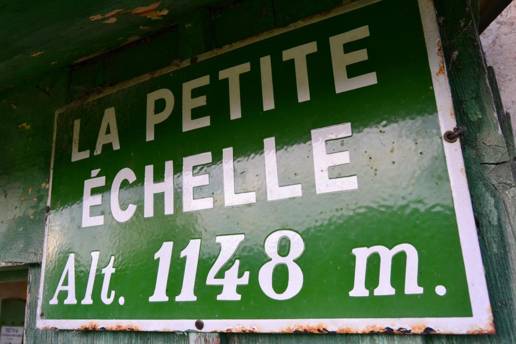 La Petite Echelle Otel Rochejean Dış mekan fotoğraf